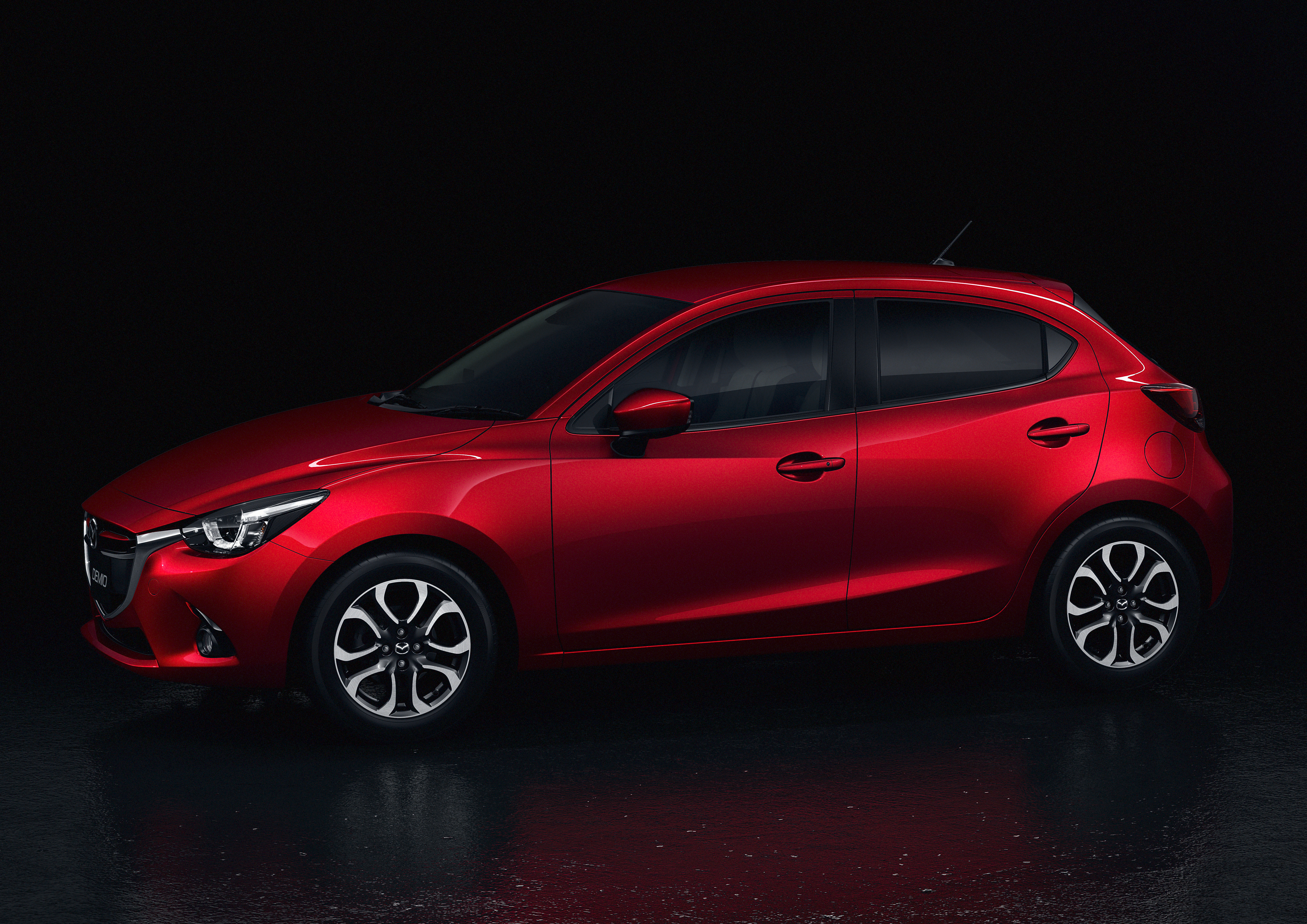 Mazda demio 2. Мазда Демио 2014. Mazda 2 2015. Mazda Demio/2 2014. Mazda 2 New.