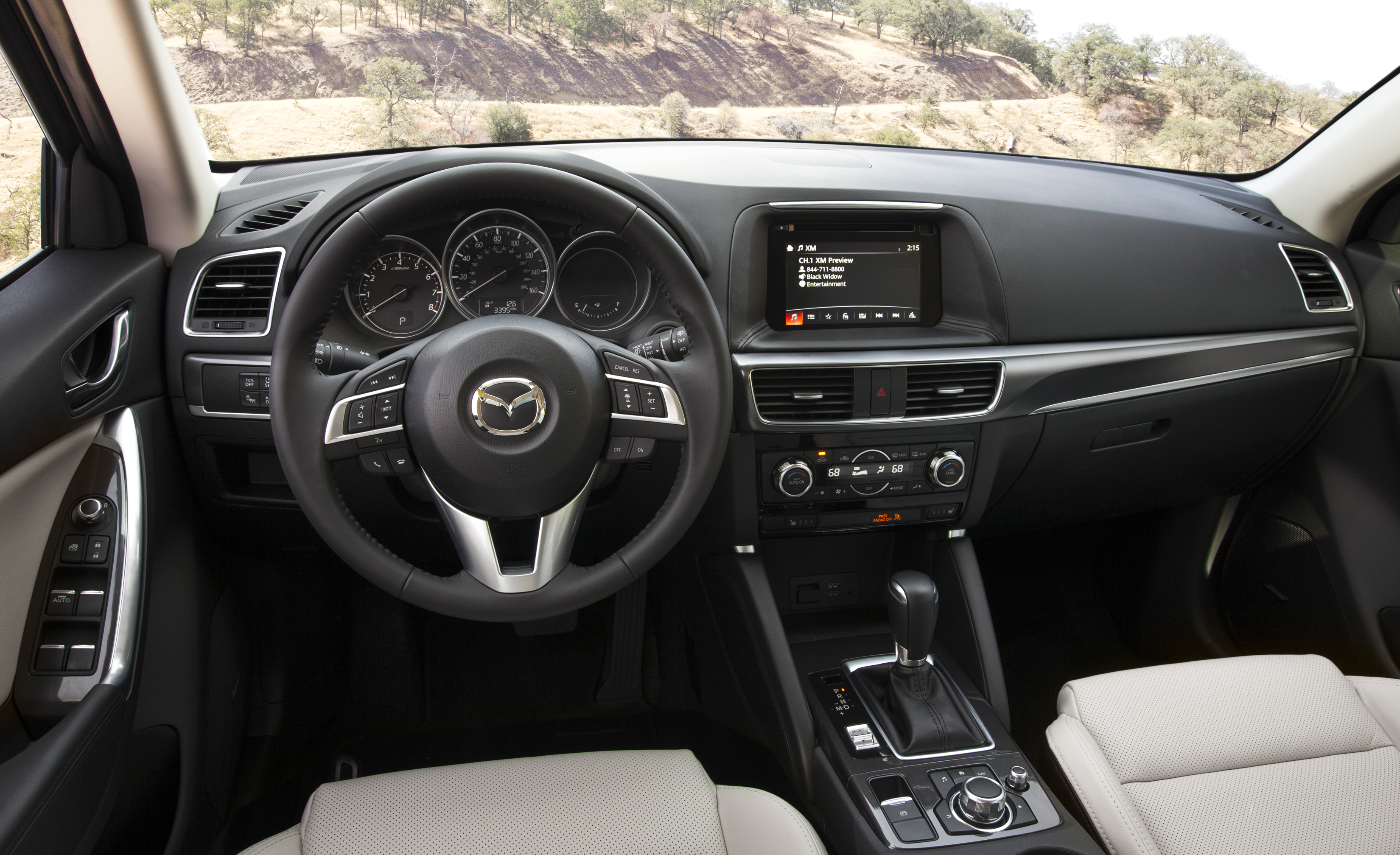 Управление сх 5. Mazda CX 5 2016 салон. Mazda CX 5 салон. Mazda CX 5 2015 салон. Mazda cx5 Interior.