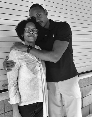 Tyshawn and his nmom